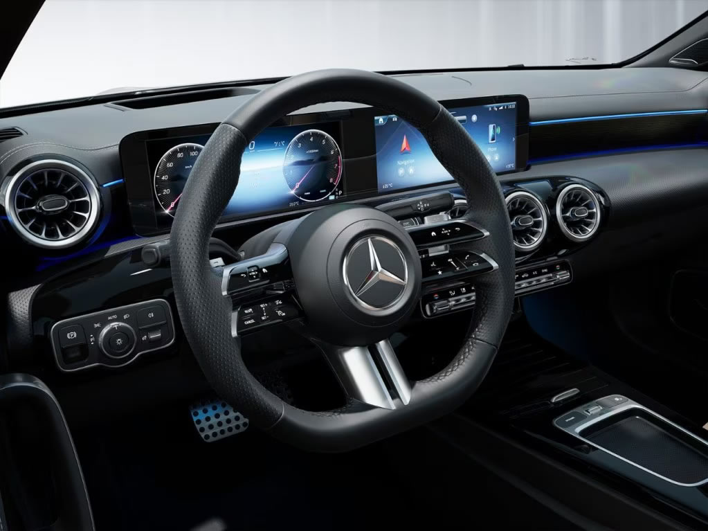Mercedes-Benz CLA kupé Multifunkční sportovní volant